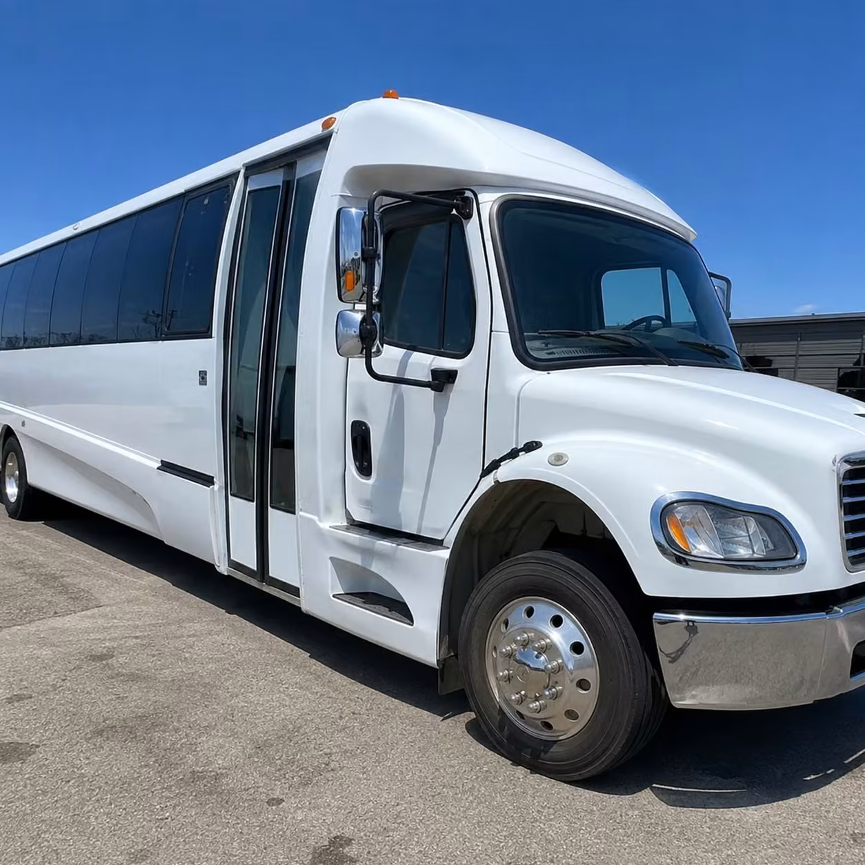 18 passenger minibus