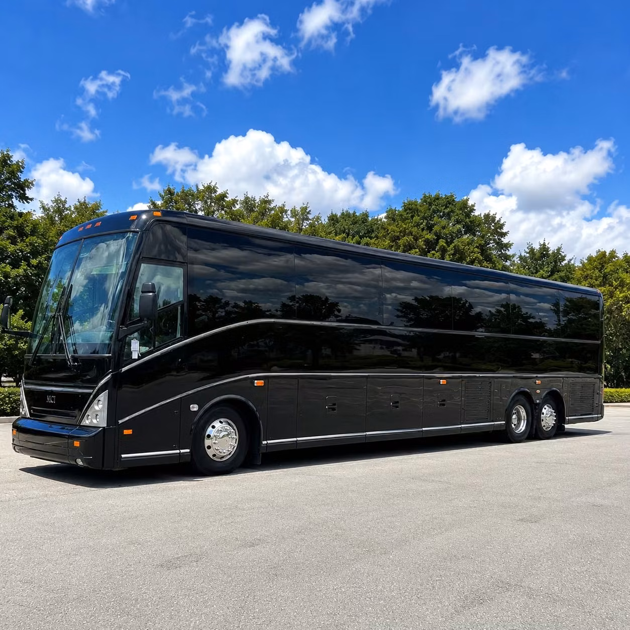 charterbustracy com puts corporate airport transfers in tracy within easy reach