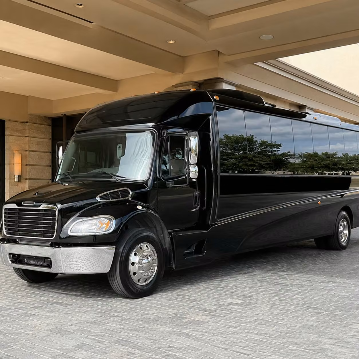 tracy 35 passenger minibus rental