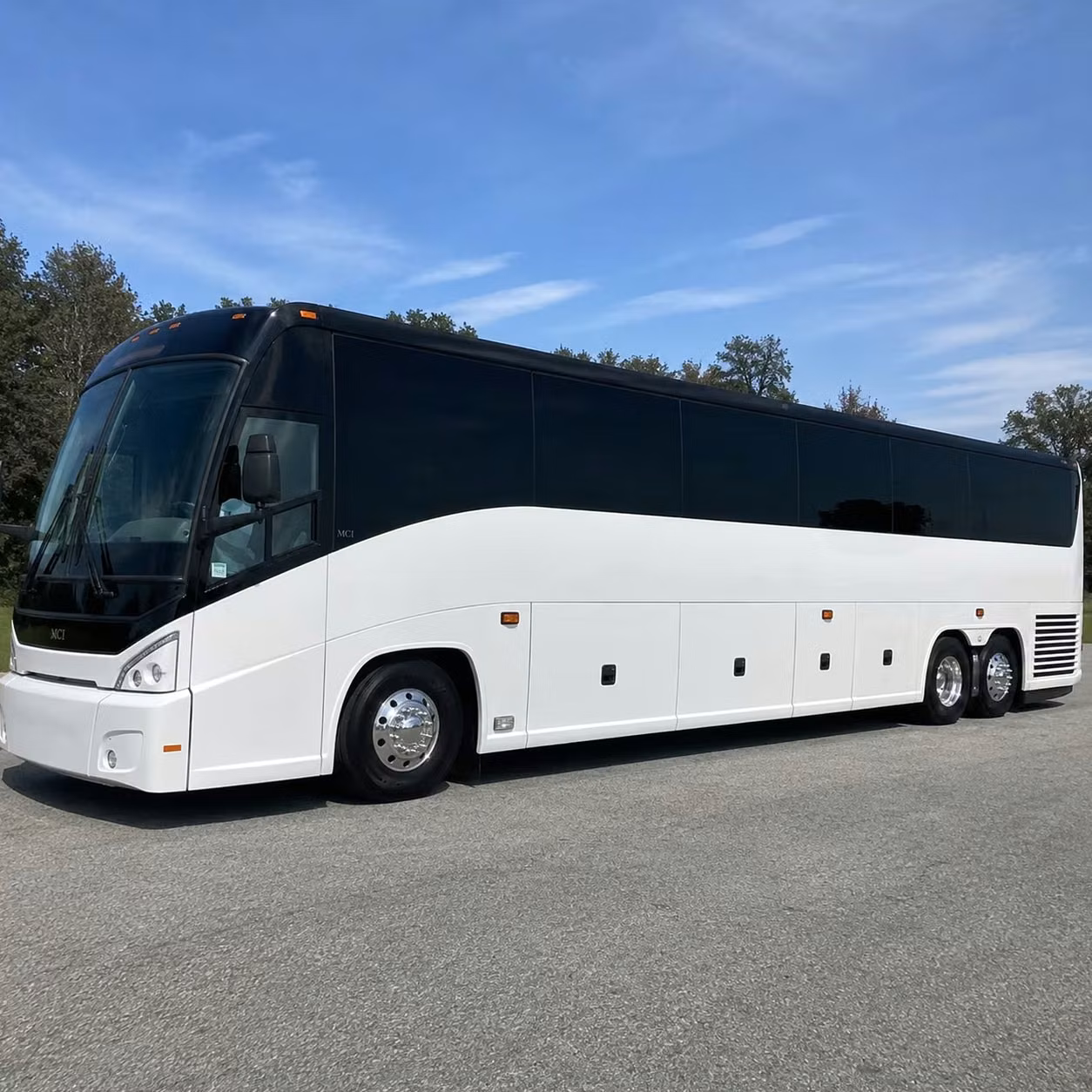 tracy charter bus hero 3