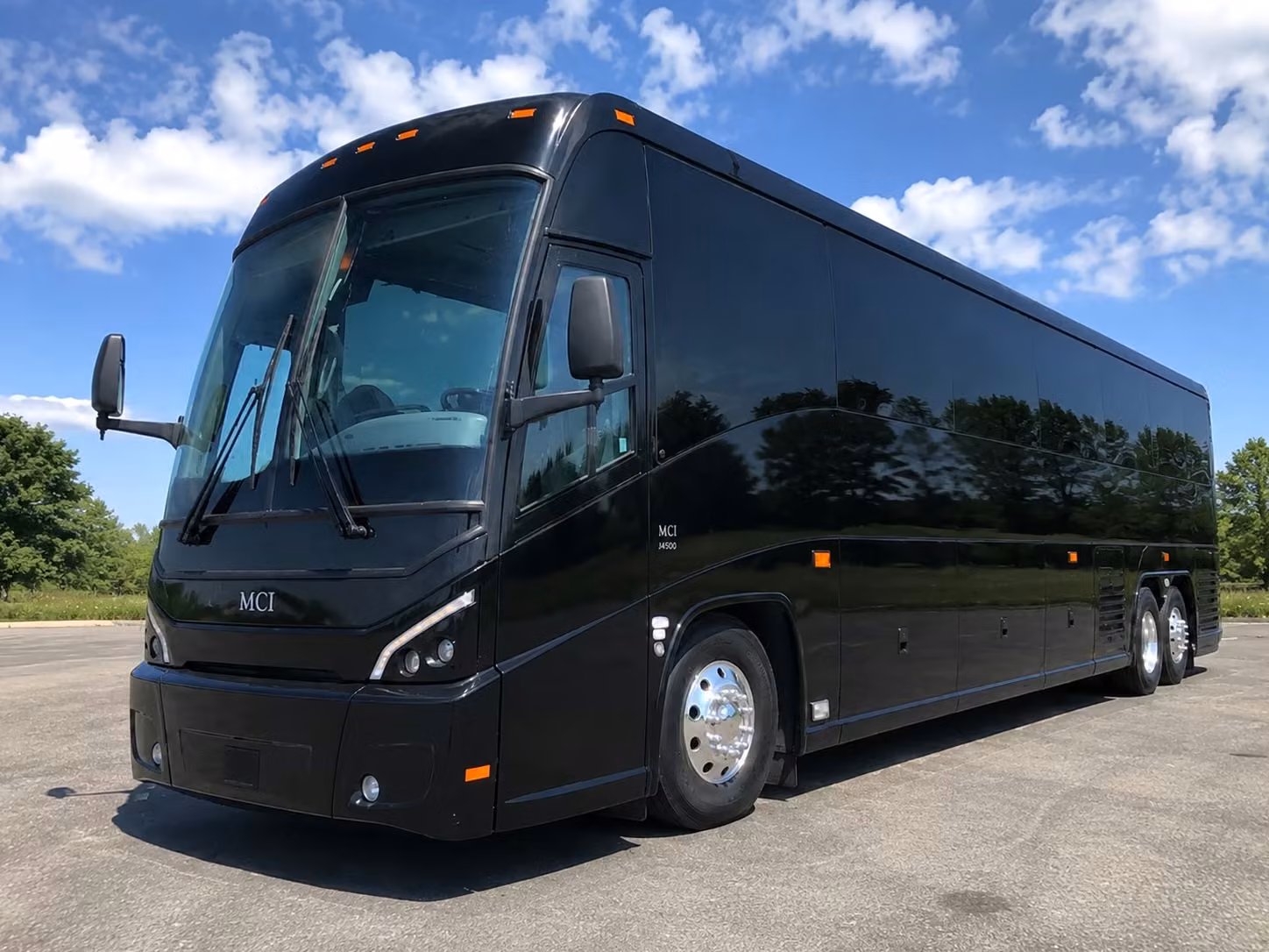 tracy charter bus rentals for school field trips
