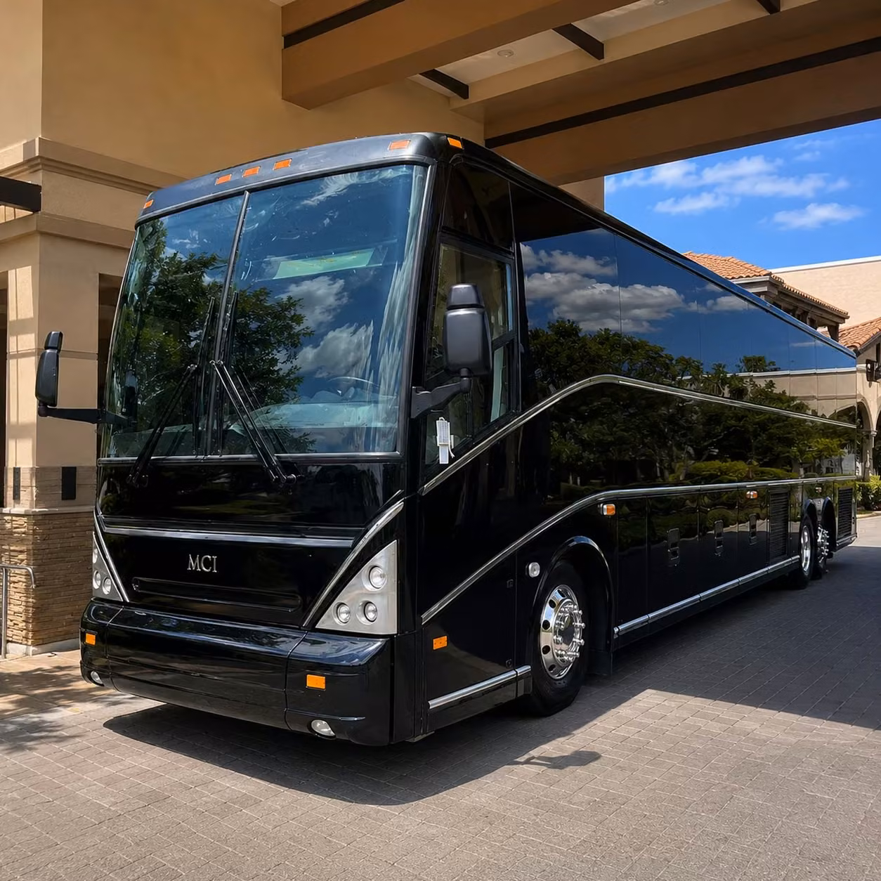 we make charter bus rentals easy for tracy business events and conferences